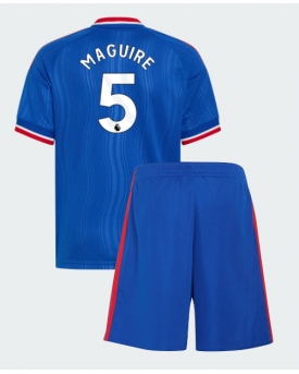 Manchester United Harry Maguire #5 Maglia Gara Trasferta Repliche 2026-27 Bambino Maniche Corte Manchester United Harry Maguire #5 Maglia Gara Trasferta Repliche 2026-27 Bambino Maniche Corte
